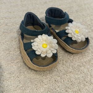 Children’s Place baby 6-12m Espadrille sandals